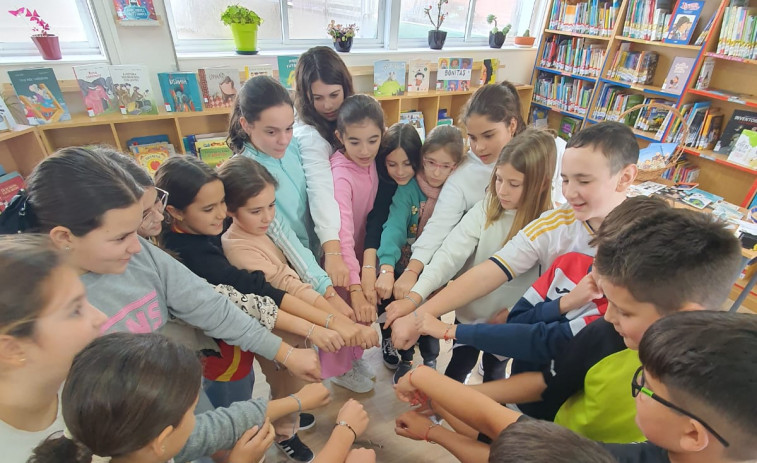 El colegio Celso Emilio Ferreiro gana el concurso de las Letras Galegas