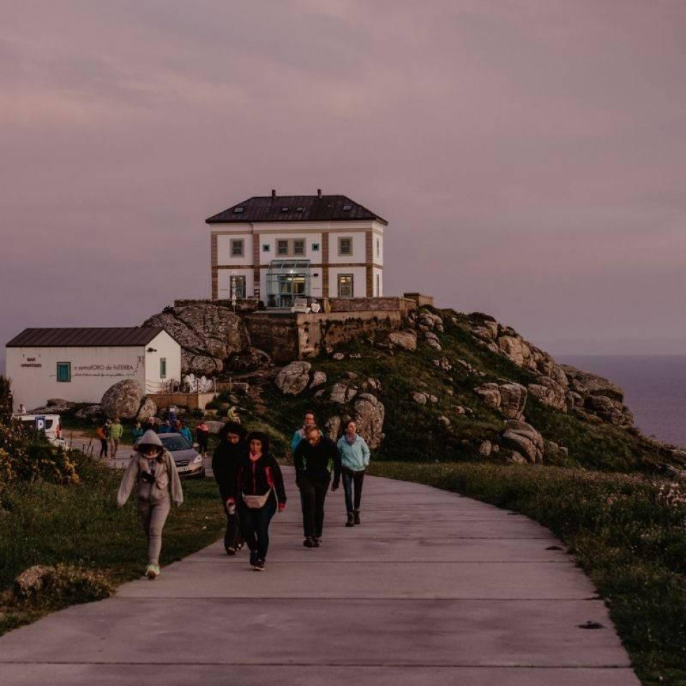 Los turistas eligen la Costa da Morte para descansar durante el Entroido