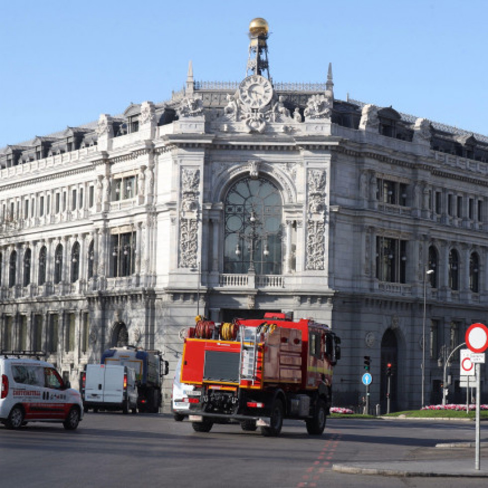 La OCU pide al Banco de España que sancione a los bancos que obligan a litigar a clientes