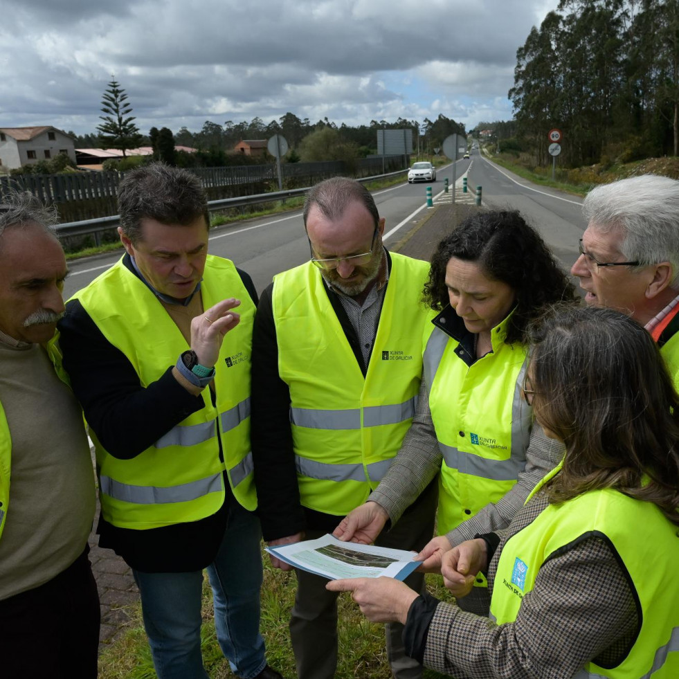 La Xunta licita la mejora del firme en la carretera de Buño a Ponteceso